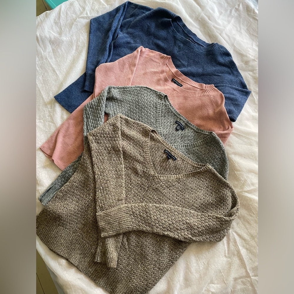 American Eagle Sweater Bundle